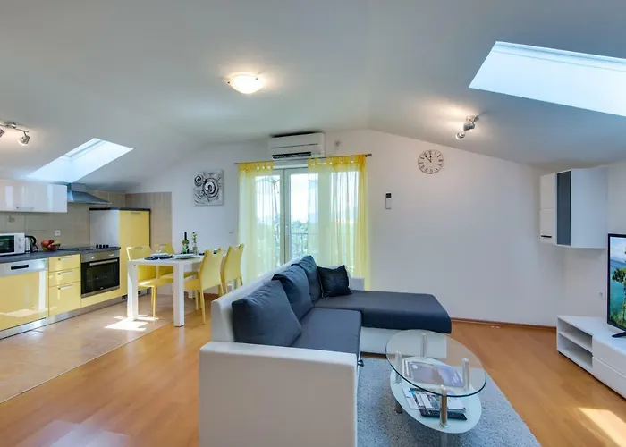 Apartmani Admiral